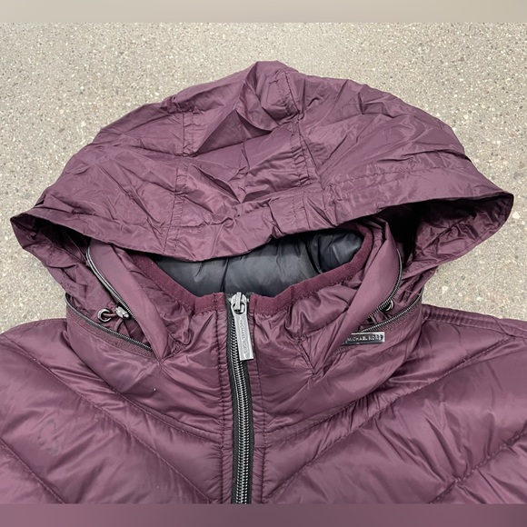 Michael Kors Purple Down Feather Filled Packable Puffer Winter Coat Jacket Large - Picture 4 of 16